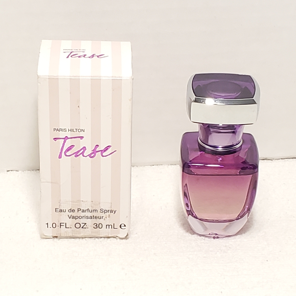 Tease by Paris Hilton Women's Perfume 1 oz / 30ml Eau de Parfum Spray